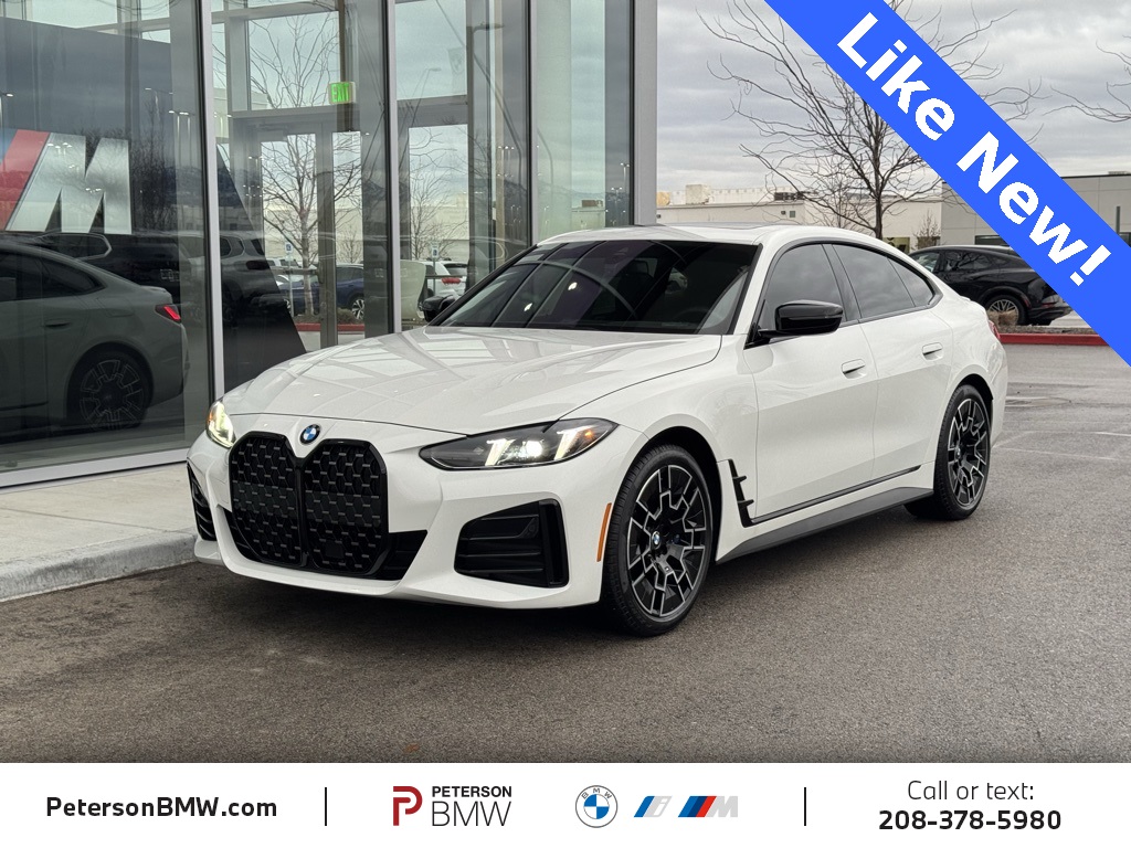 2025 BMW 4 Series 430i's photo