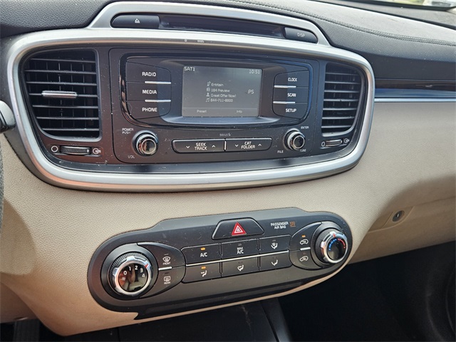 2016 Kia Sorento LX photo 13
