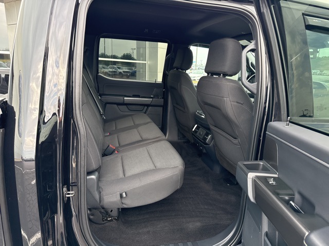 2022 Ford F-150 XLT photo 28