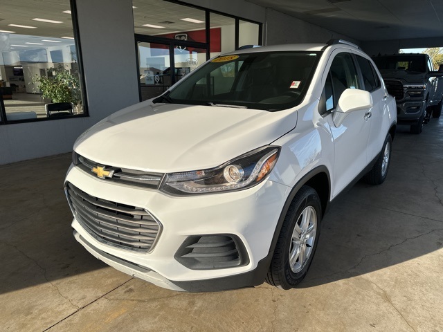 Used 2018 Chevrolet Trax LT with VIN 3GNCJPSB6JL263302 for sale in Crawfordsville, IN