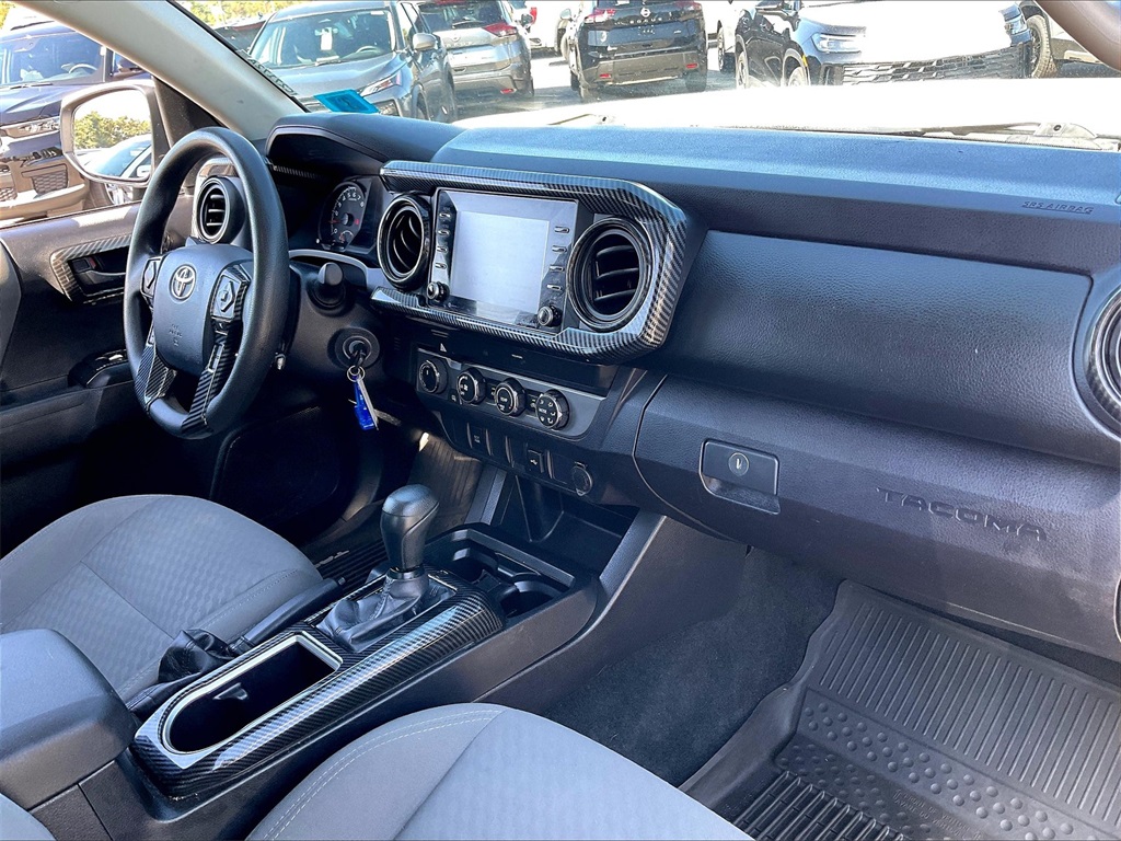 2020 Toyota Tacoma SR photo 13