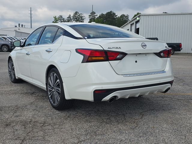 2023 Nissan Altima 2.5 SL photo 3