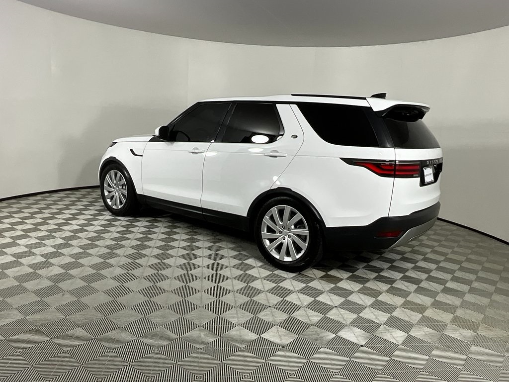 2022 Land Rover Discovery S photo 3