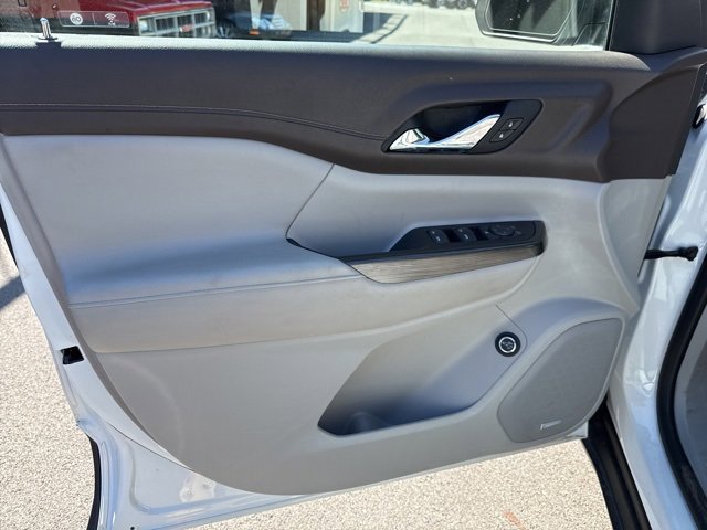 2023 Gmc Acadia SLT photo 19