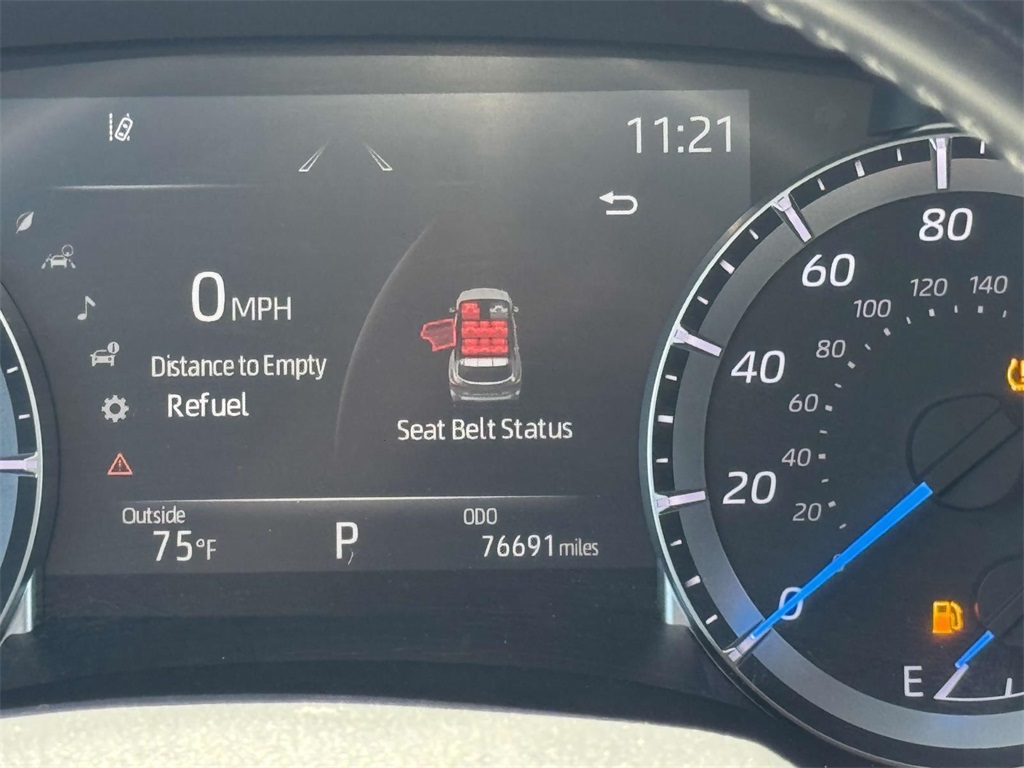 2023 Toyota Highlander Hybrid LE photo 22