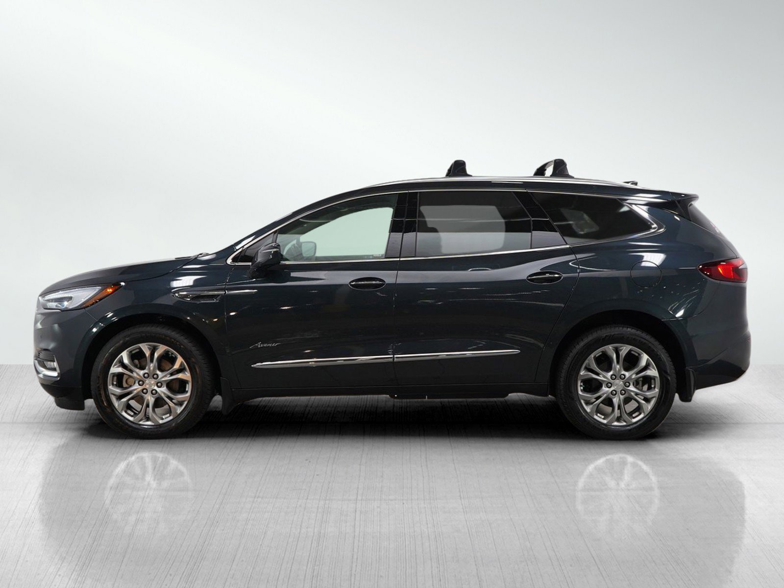 2019 Buick Enclave Avenir photo 2