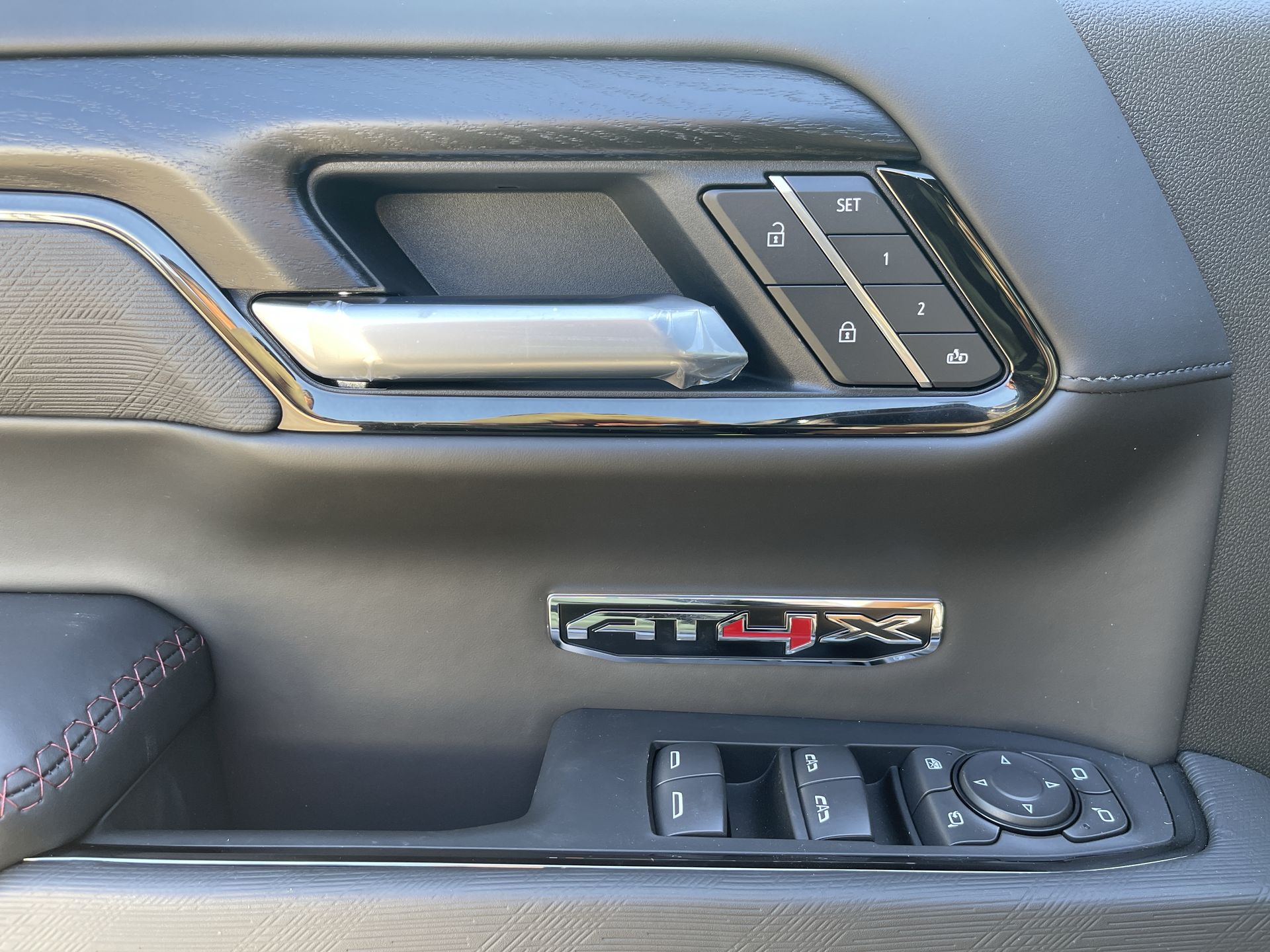 2026 Gmc Sierra 1500 AT4X photo 23