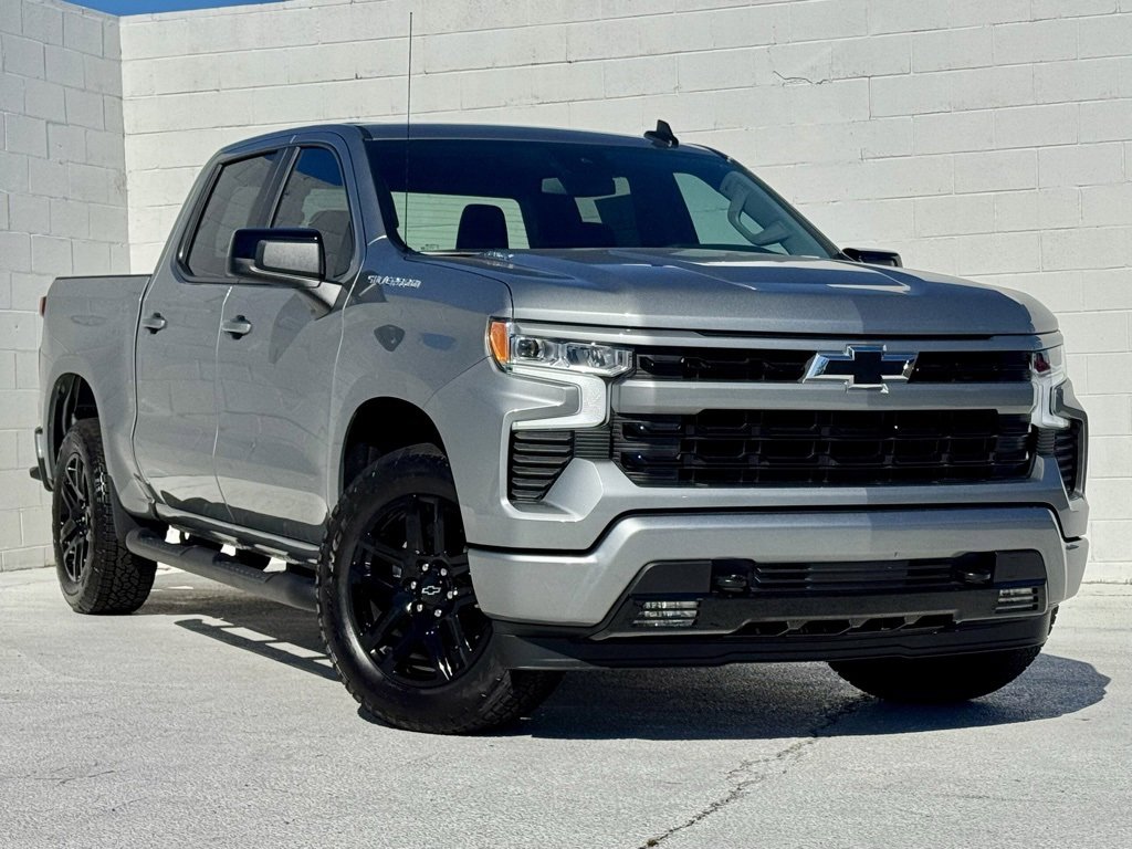 2026 Chevrolet Silverado 1500 RST photo 2