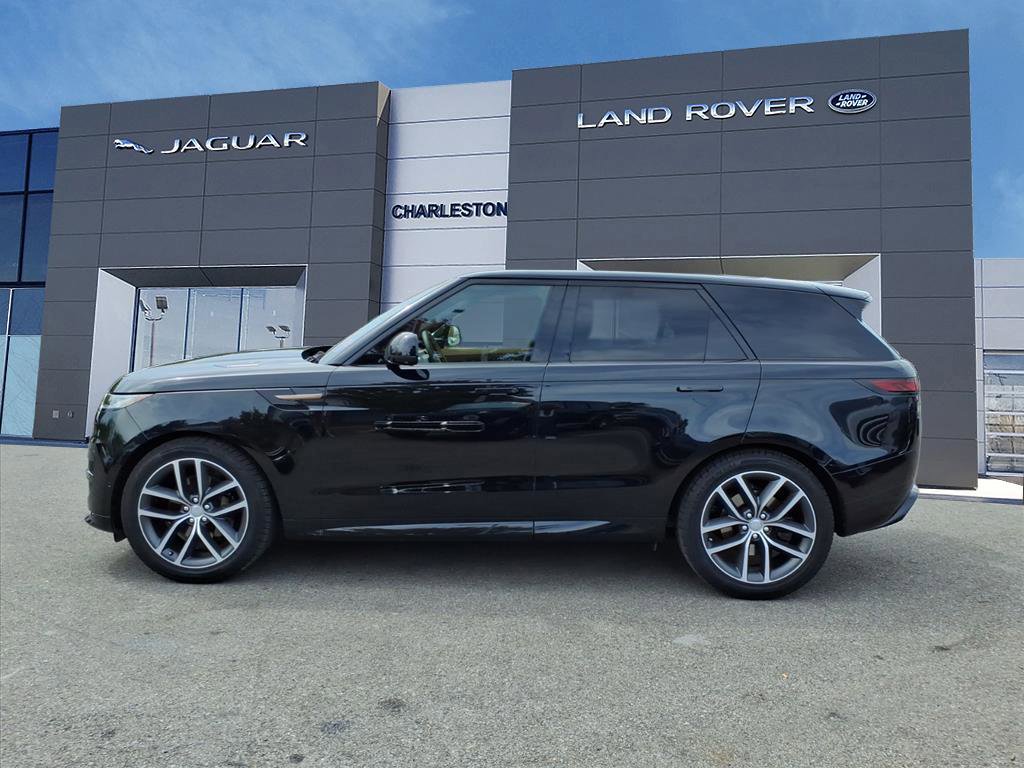 2023 Land Rover Range Rover Sport SE photo 6