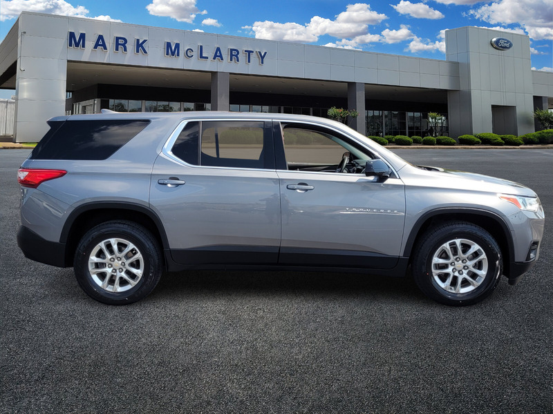 2019 Chevrolet Traverse 1LS photo 2