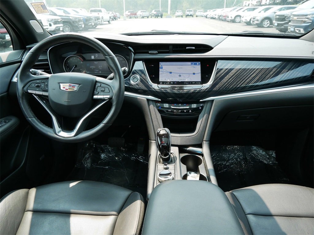 2024 Cadillac XT6 Premium Luxury photo 12