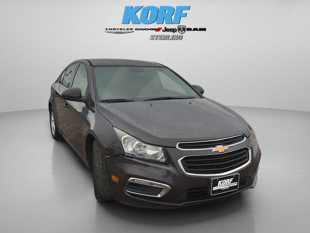 2016 Chevrolet Cruze LT photo 3