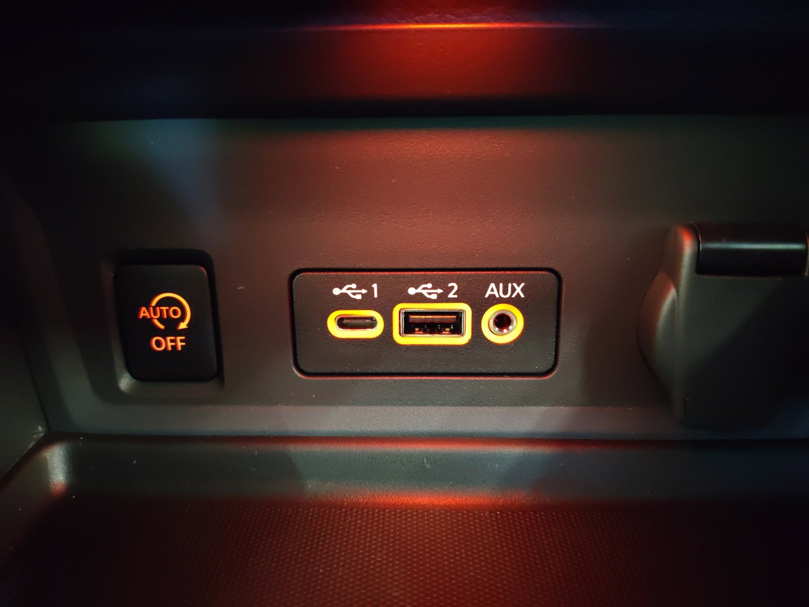 2025 Nissan Sentra SV photo 18