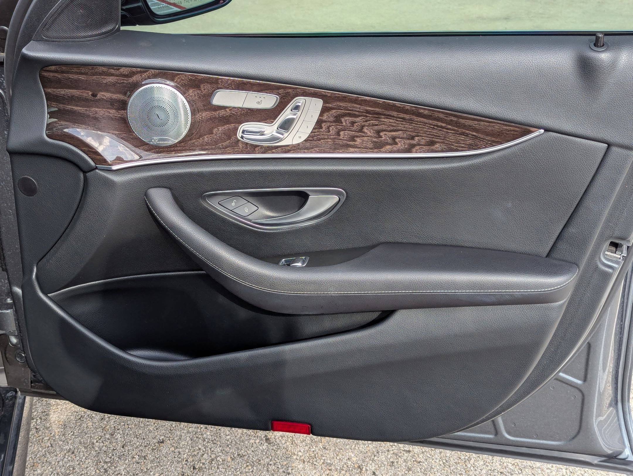 2017 Mercedes Benz E 300 Sport photo 28