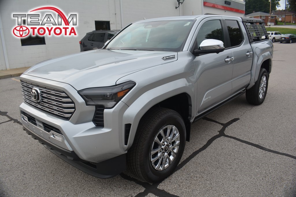 2025 Toyota Tacoma Limited's photo