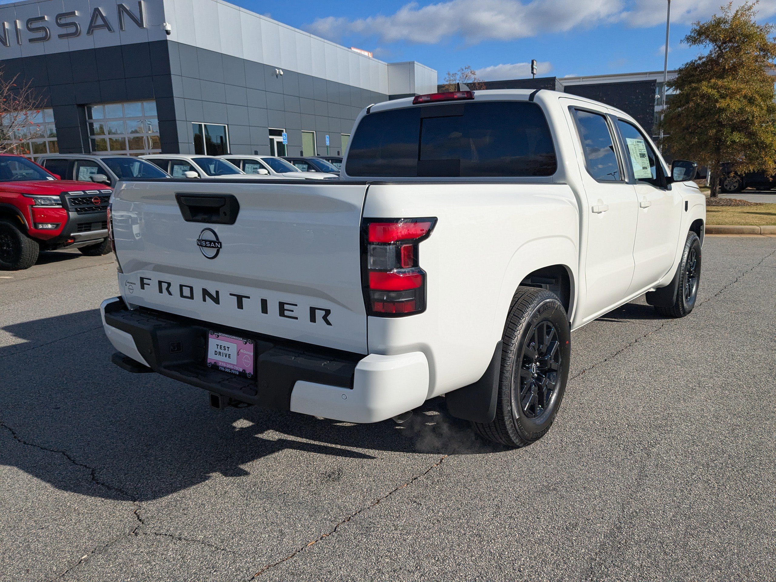 2026 Nissan Frontier SV photo 3