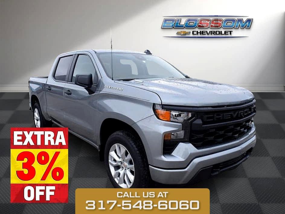 2026 Chevrolet Silverado 1500 Custom's photo