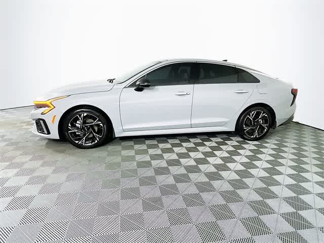2025 Kia K5 GT-Line photo 4