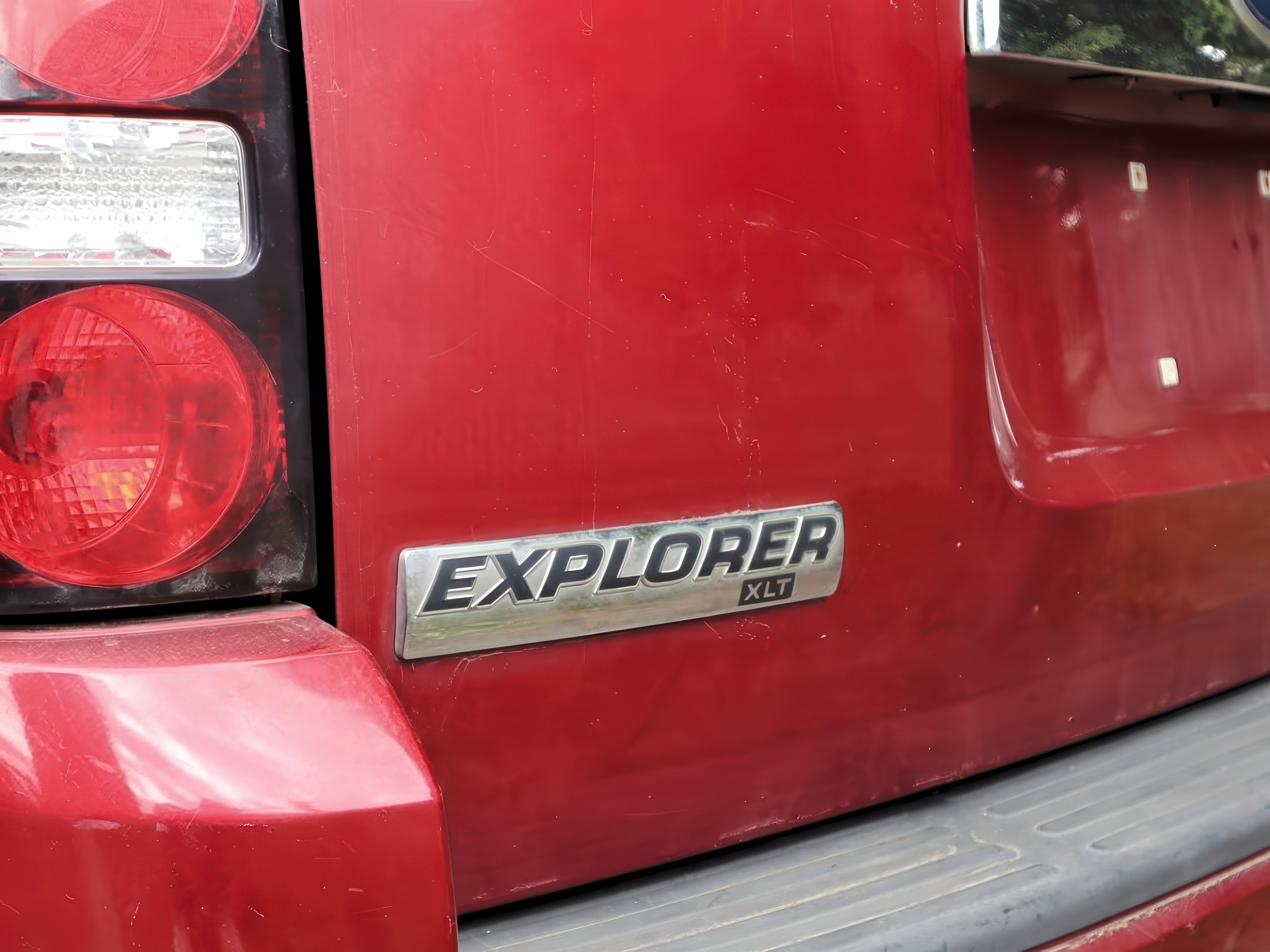2008 Ford Explorer XLT photo 7