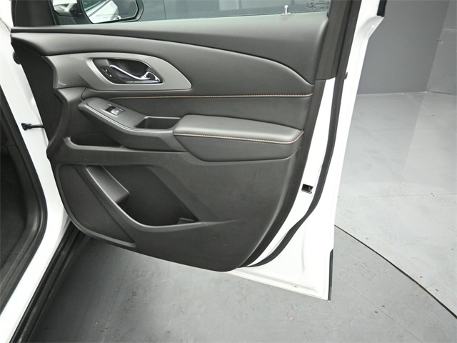 2021 CHEVROLET TRAVERSE - Image 33