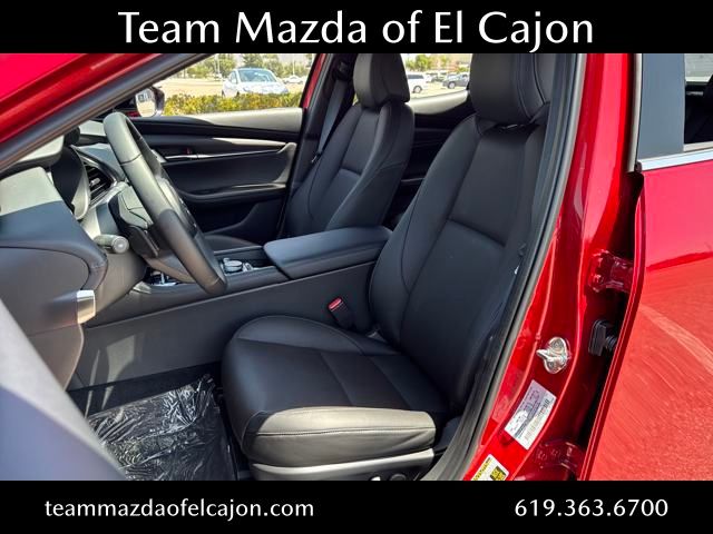 2025 Mazda Mazda3 Hatchback Premium Plus photo 4