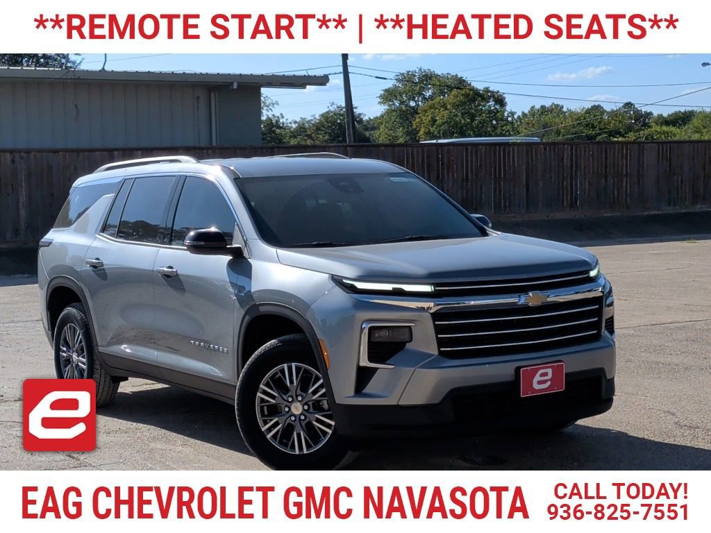 2025 Chevrolet Traverse LT's photo