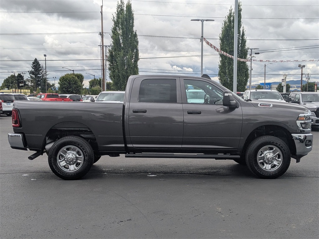 2025 Ram 2500 Tradesman photo 7