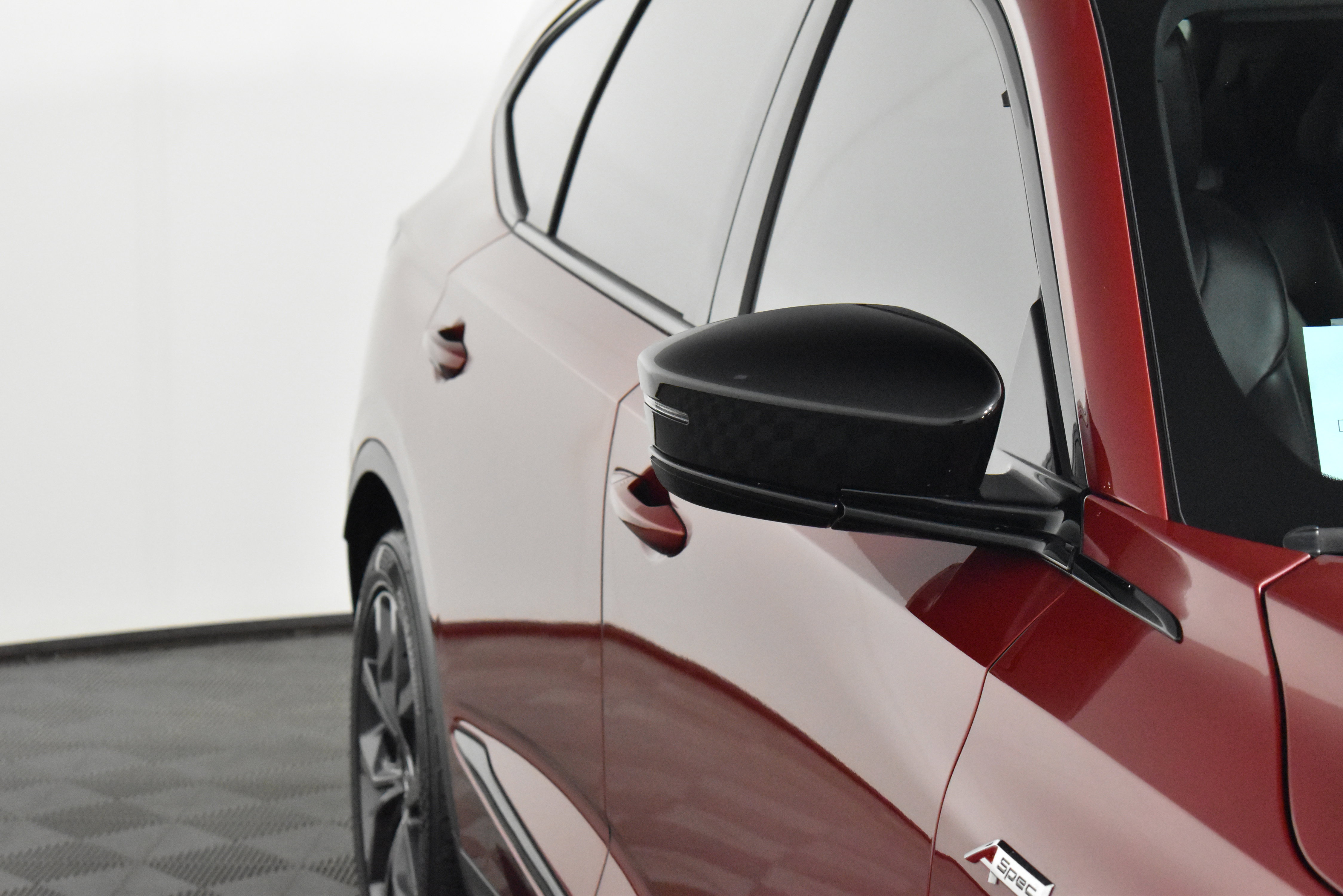 2023 Acura MDX SH-AWD A-Spec photo 2