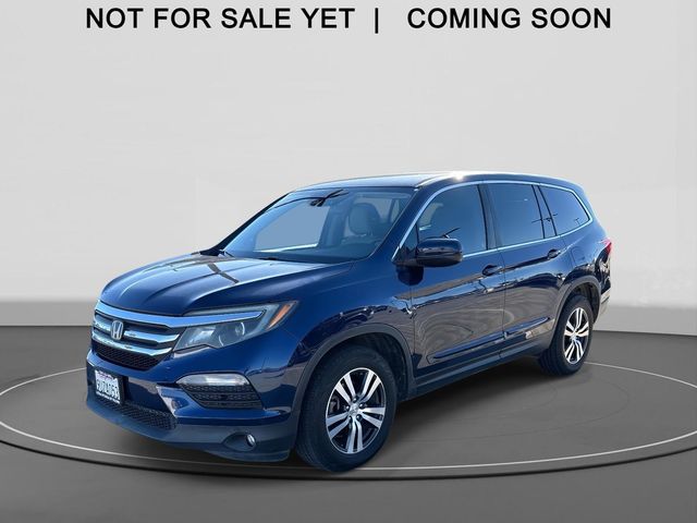 2016 Honda Pilot EX's photo