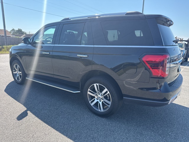 2023 Ford Expedition Limited photo 2