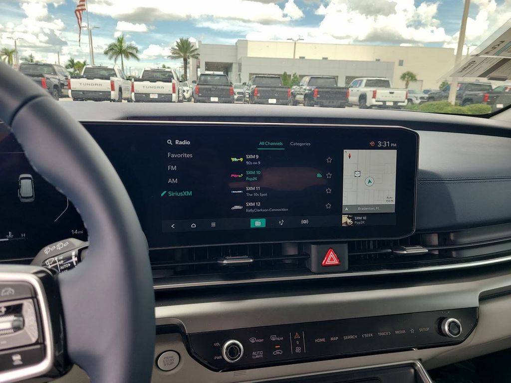 2026 Kia Carnival SX Prestige photo 17