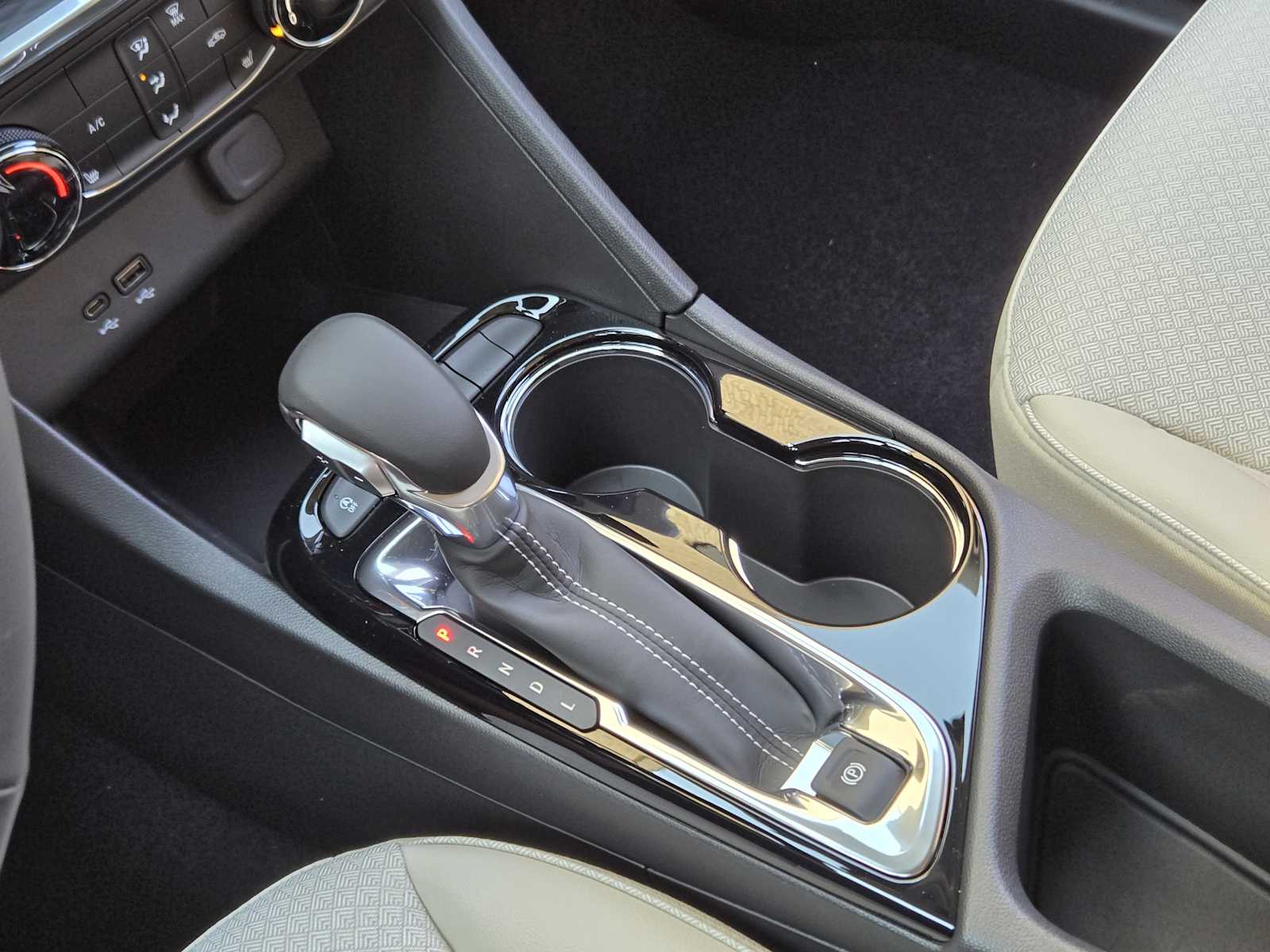 2026 Buick Encore GX Preferred photo 13