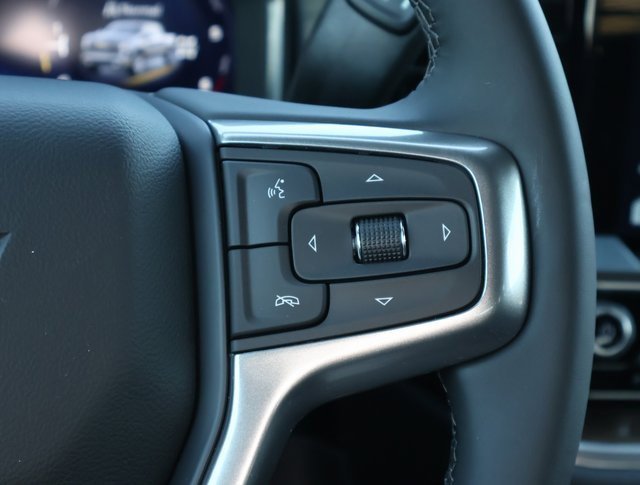 2025 Chevrolet Silverado 1500 LT photo 13