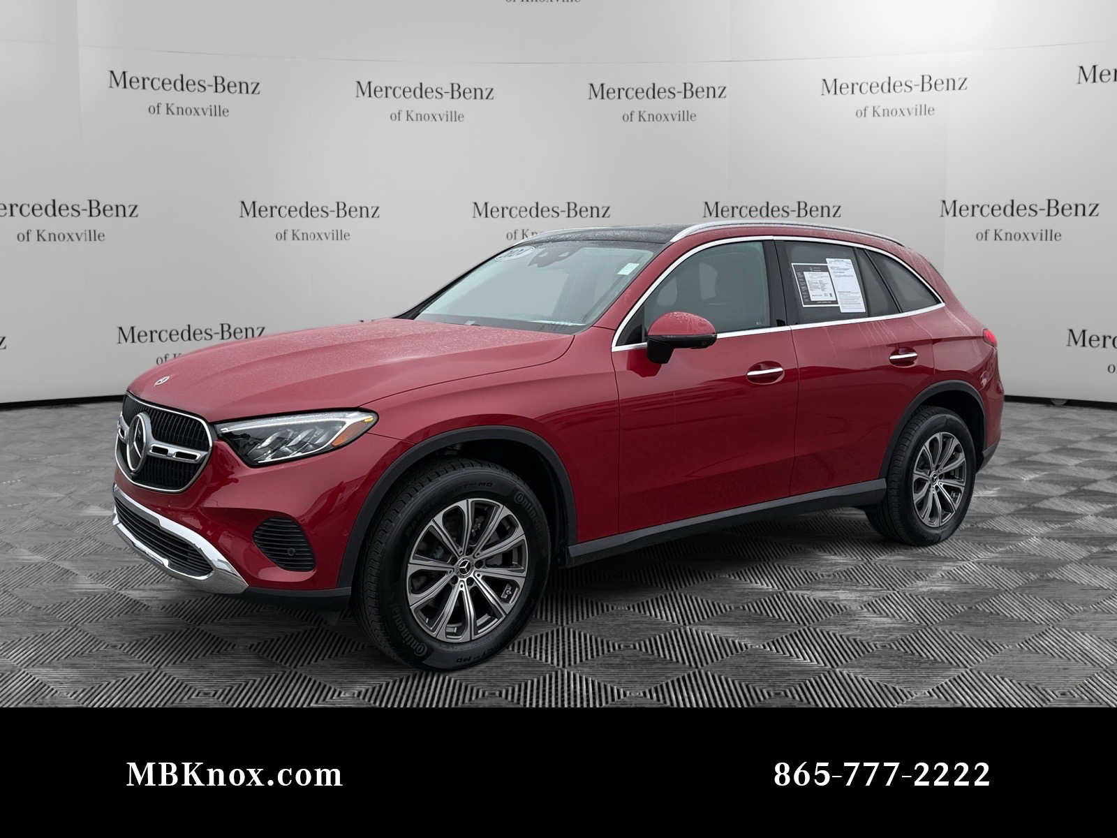 2024 Mercedes-Benz GLC GLC 300's photo