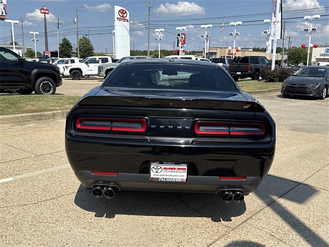 2022 Dodge Challenger GT photo 4