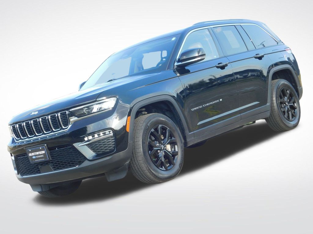 2022 Jeep Grand Cherokee Limited photo 3