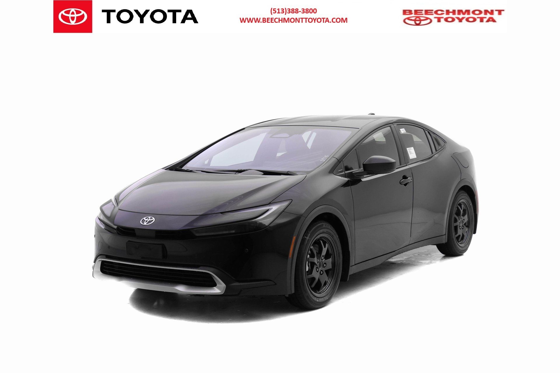 2026 Toyota Prius SE's photo