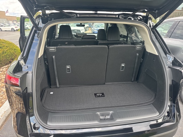 2026 Infiniti QX60 Luxe AWD photo 18