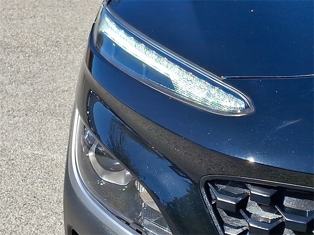 2023 Hyundai Kona SEL photo 8