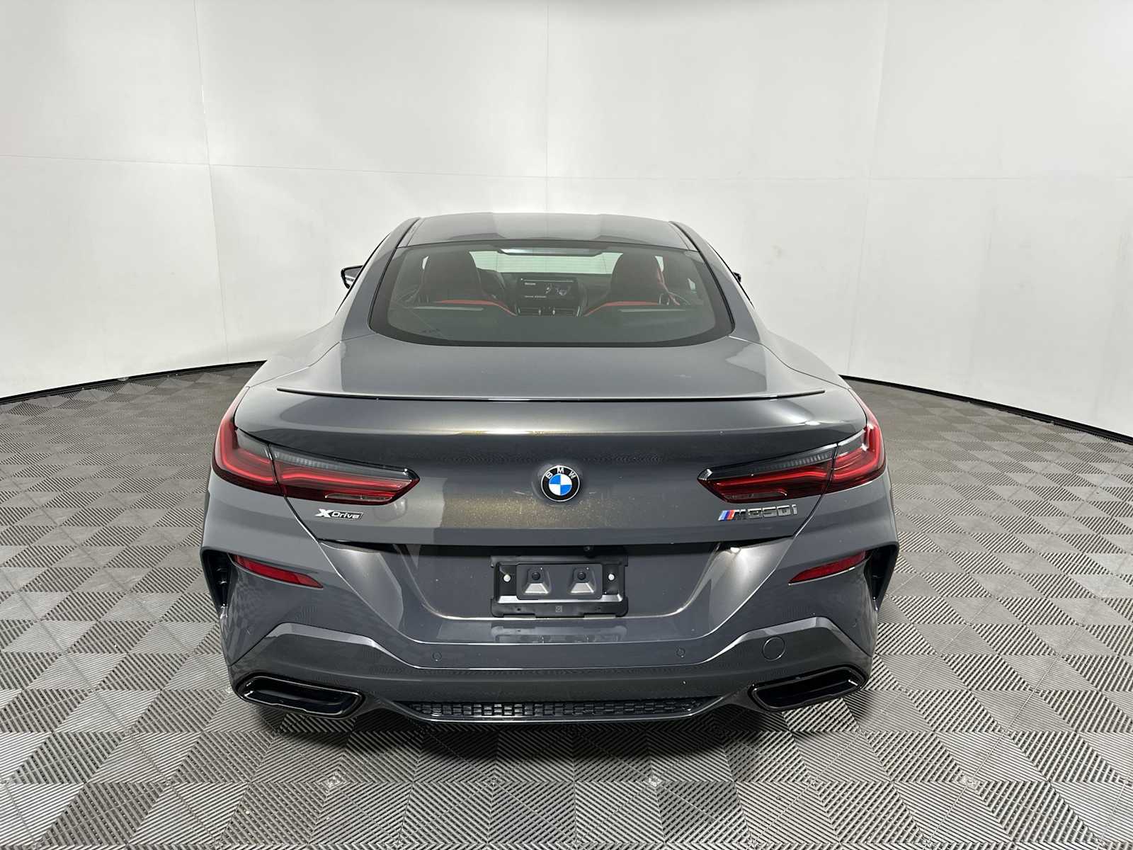 2026 Bmw M850i xDrive photo 2