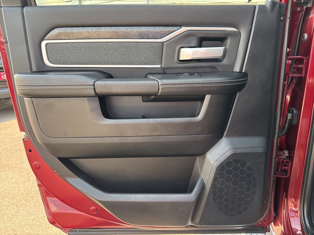 2019 Ram 3500 Big Horn photo 18