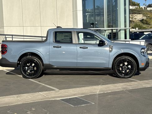 2026 Ford Maverick XLT's photo