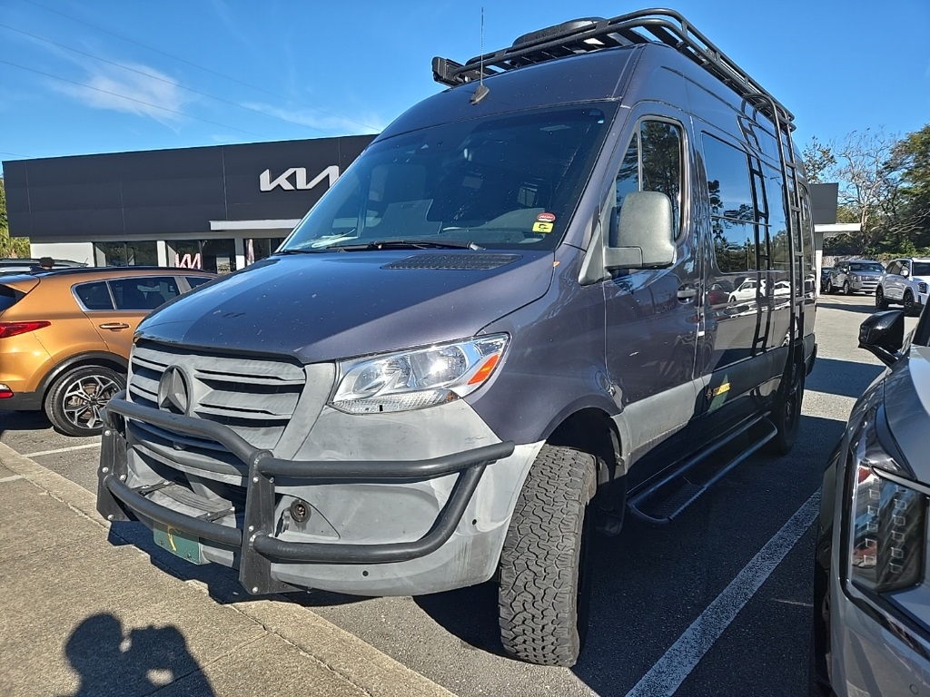 2019 Mercedes-Benz Sprinter Crew Van Base's photo