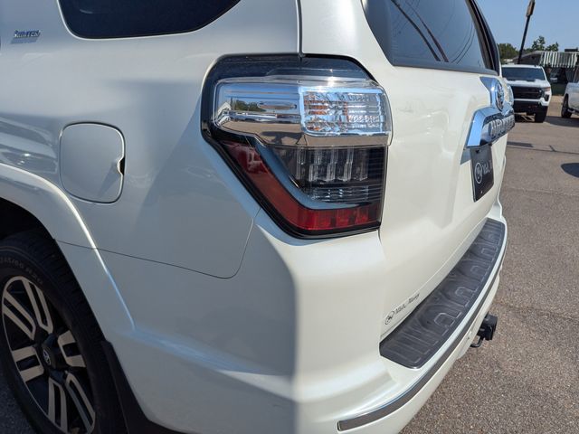 2022 Toyota 4Runner Limited photo 11