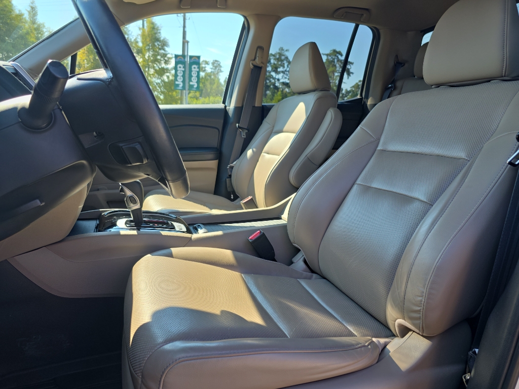 2019 Honda Ridgeline RTL-E photo 13