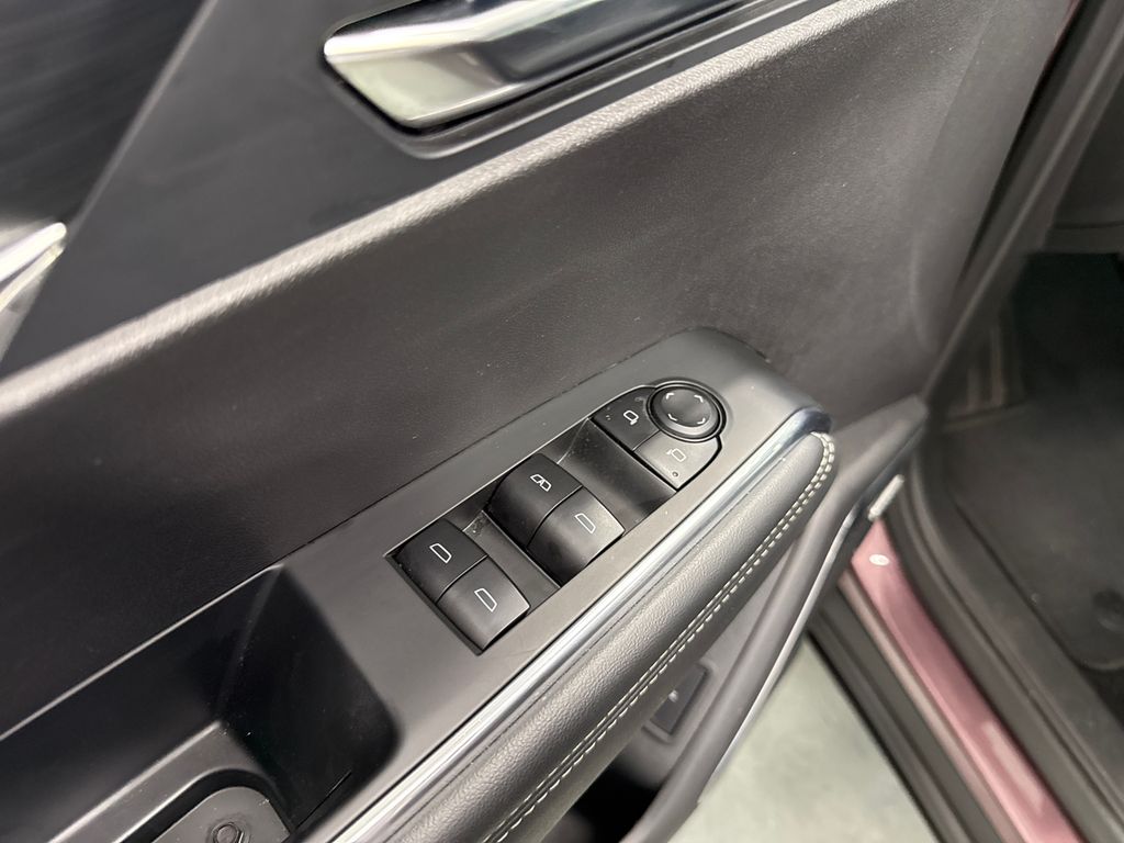 2025 Gmc Acadia Elevation photo 11
