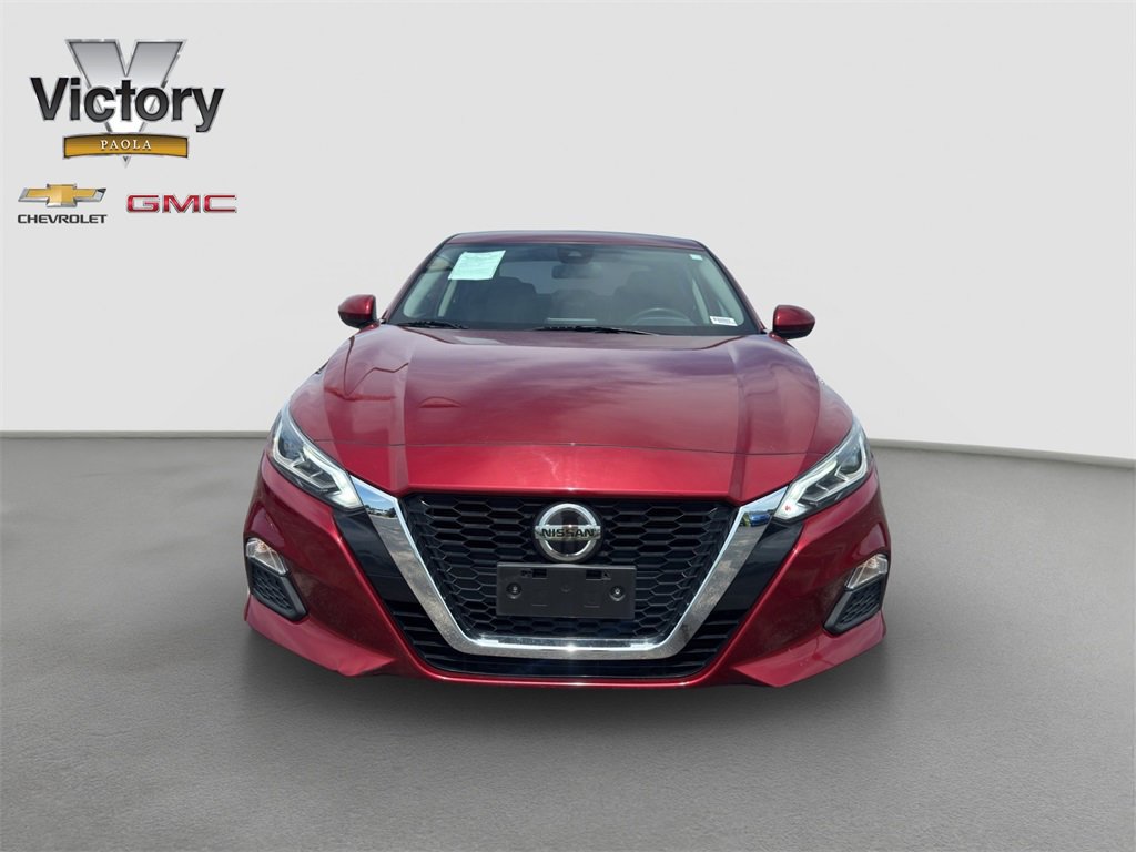 Used 2022 Nissan Altima SV with VIN 1N4BL4DV9NN360669 for sale in Kansas City