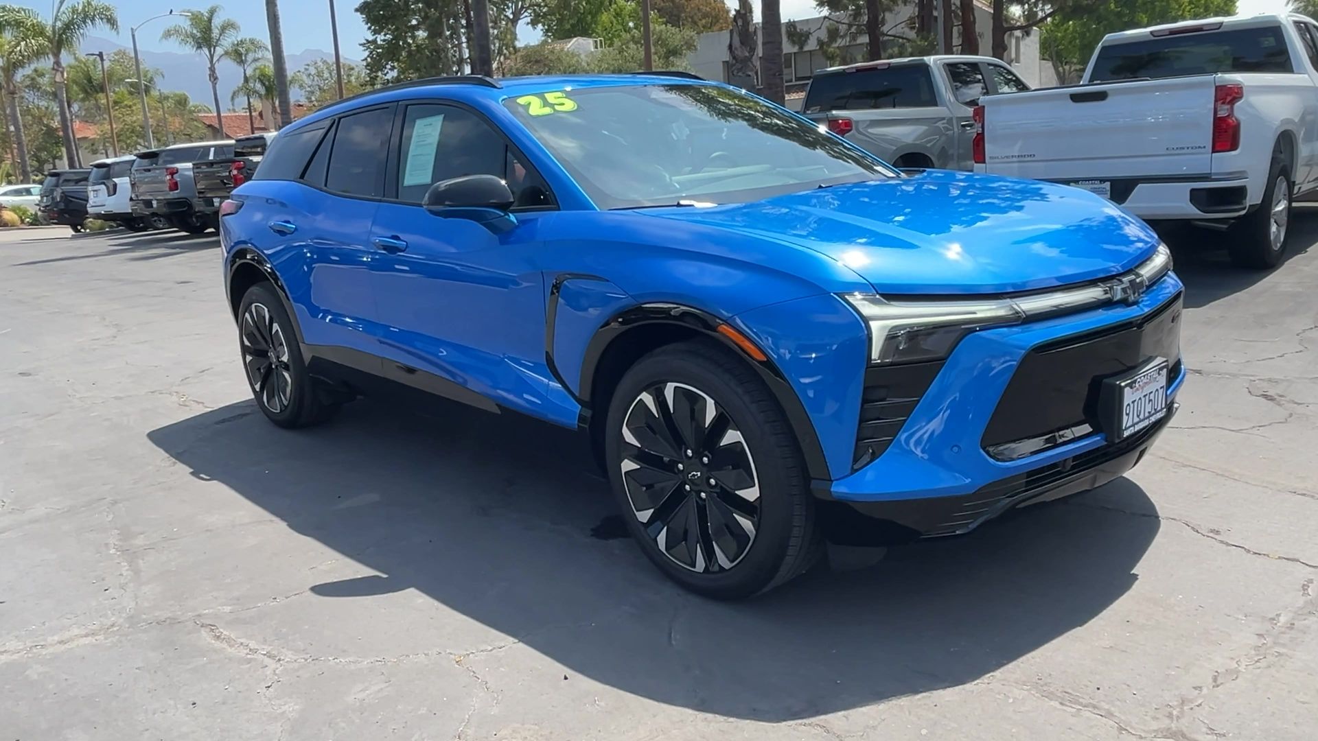 2025 Chevrolet Blazer EV RS photo 2