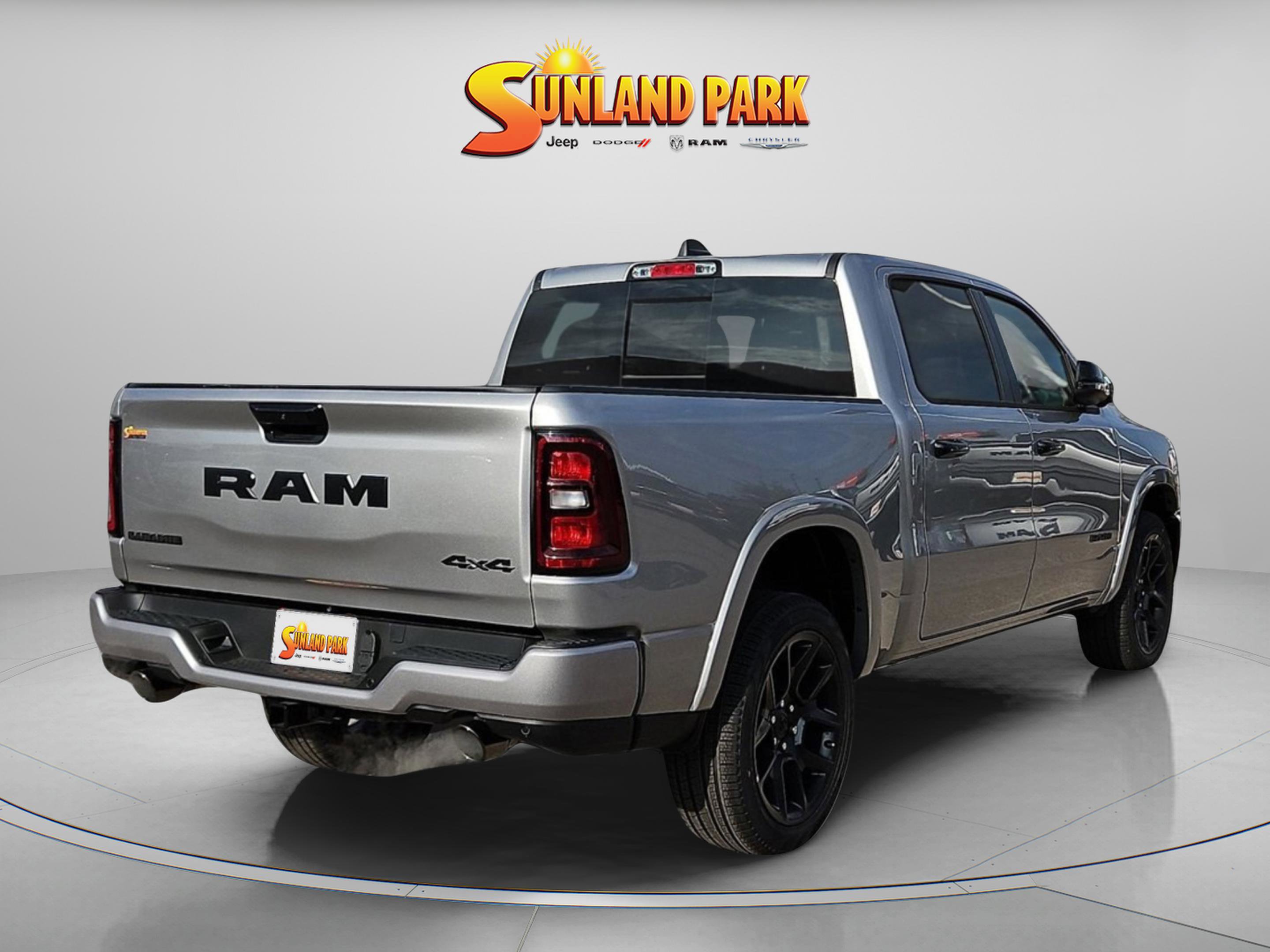 2025 Ram 1500 Laramie photo 4