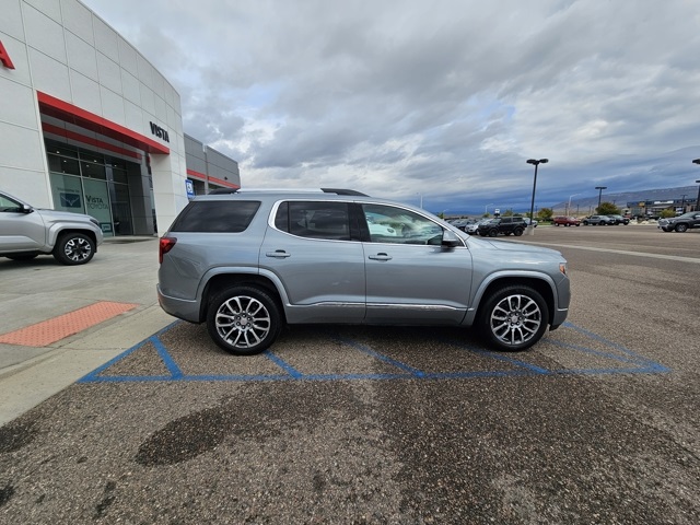 2023 Gmc Acadia Denali photo 4